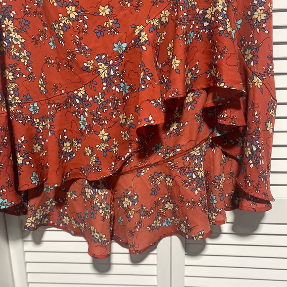 Max Studio Floral Midi Bottom Asymmetrical Skirt Size M - Picture 2 of 8